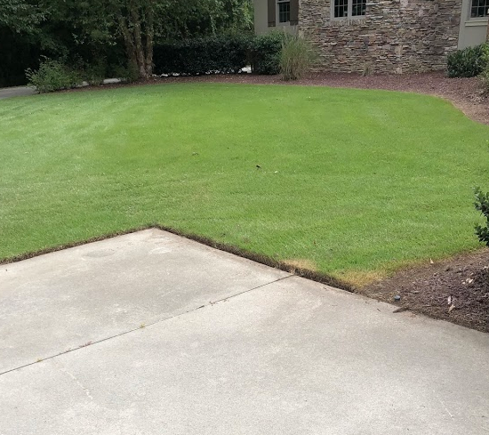 lawn-mowing-edging-weed-eating-newnan-ga