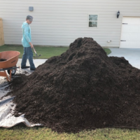 local-front-yard-mulch-installation-newnan-ga
